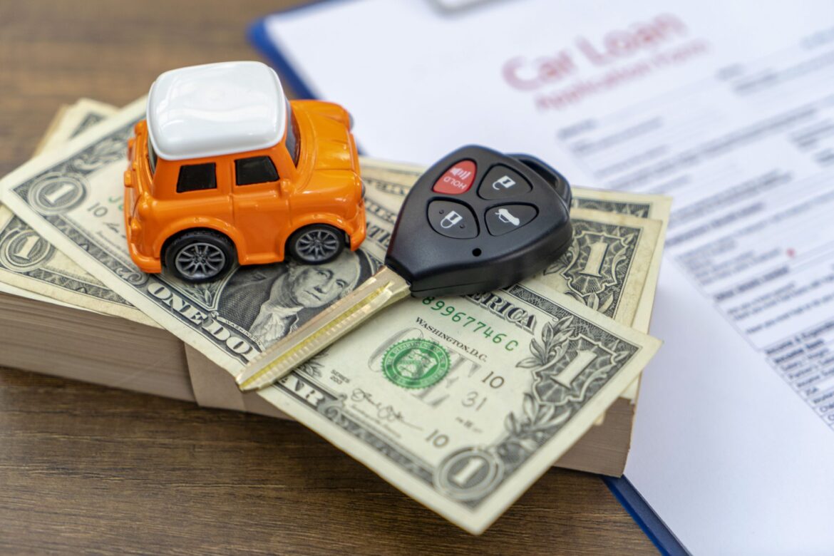 What are the benefits of refinancing car loans?